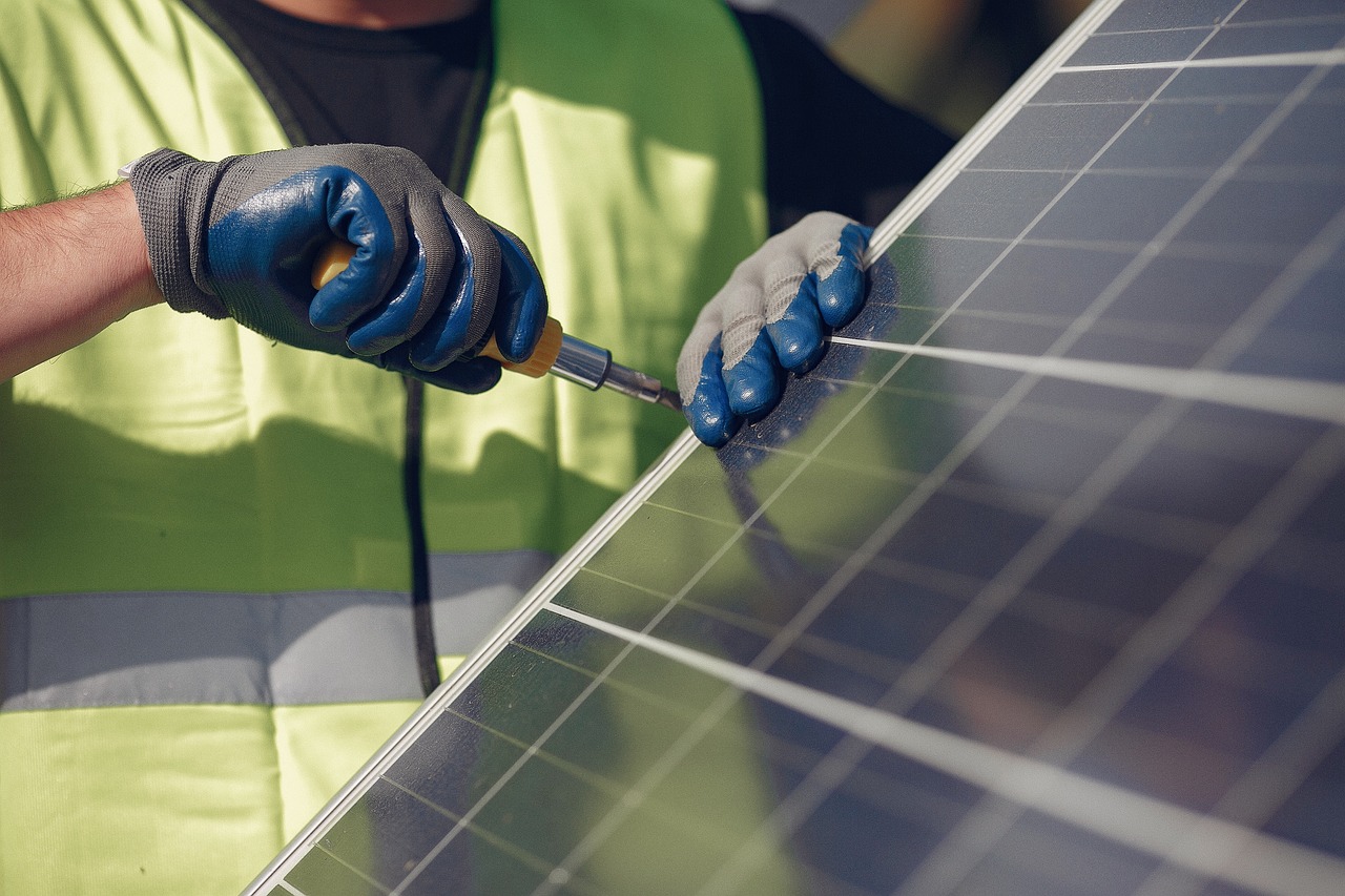 Masdar And Edf To Develop Major Solar Project In Uae Utilities Middle